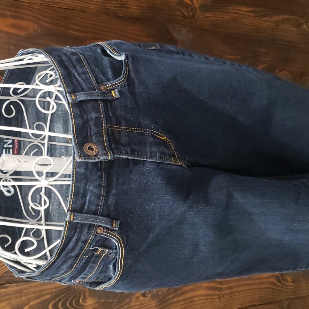 Denizen levis - Picture 3 of 11